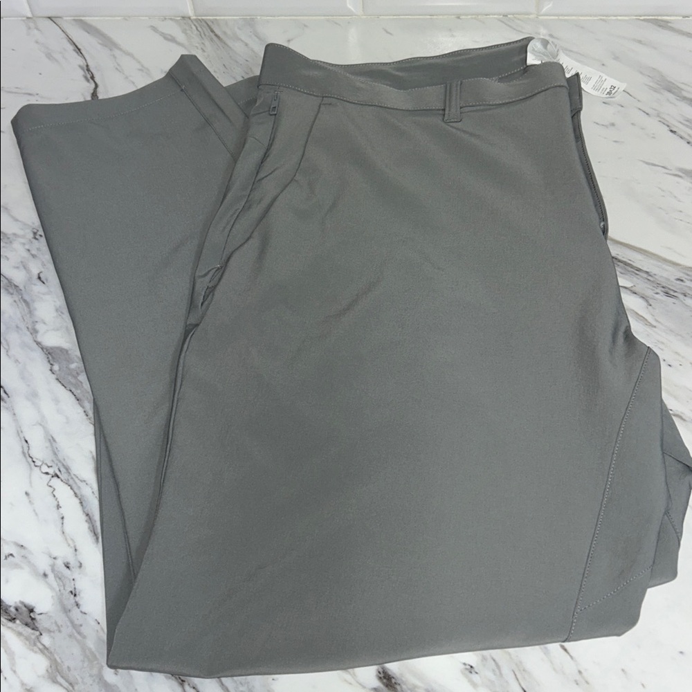 Fabletics Men’s Pants Gray Like New 38x32